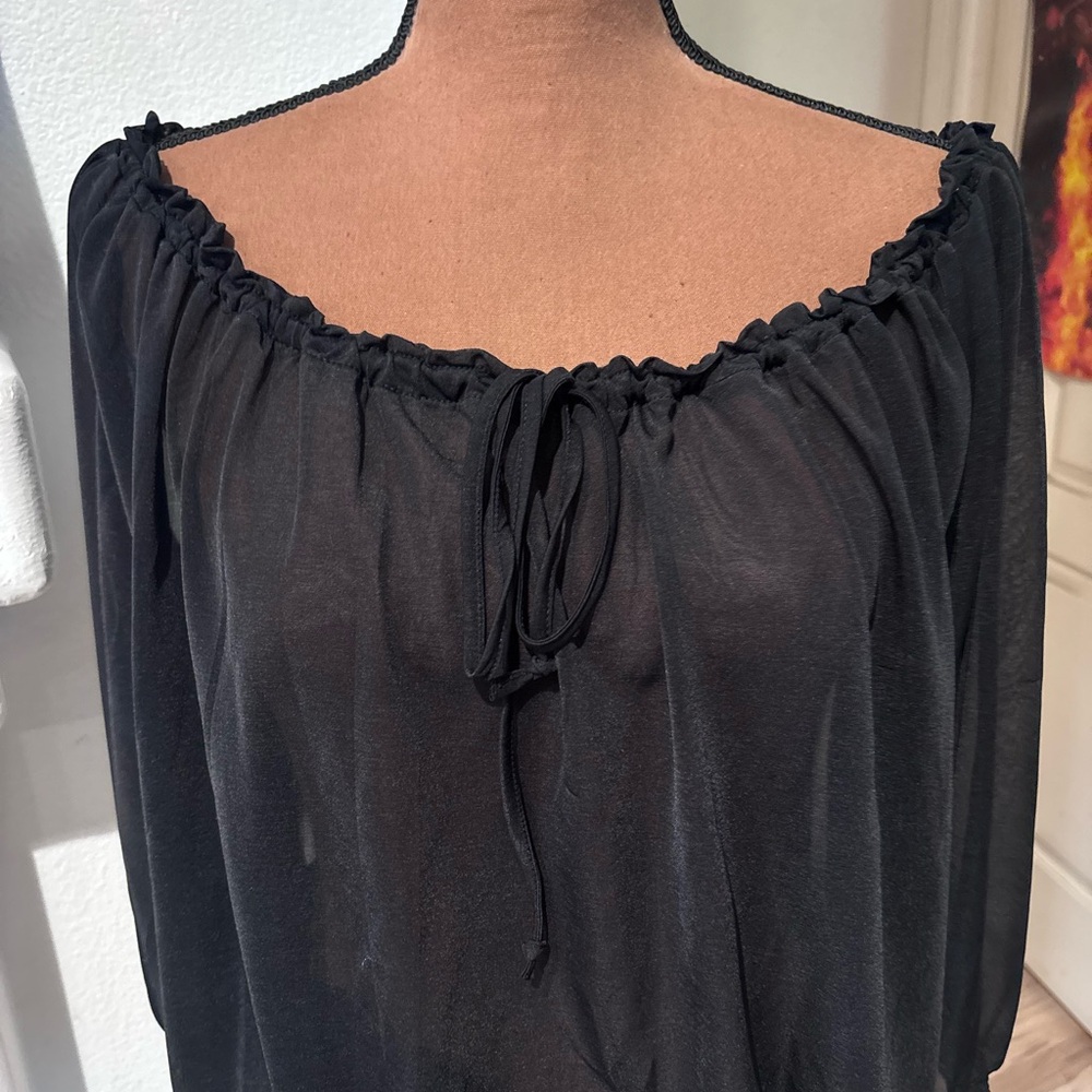 H&M Black Off-Shoulder Top Lovely See Through size large. NWT.